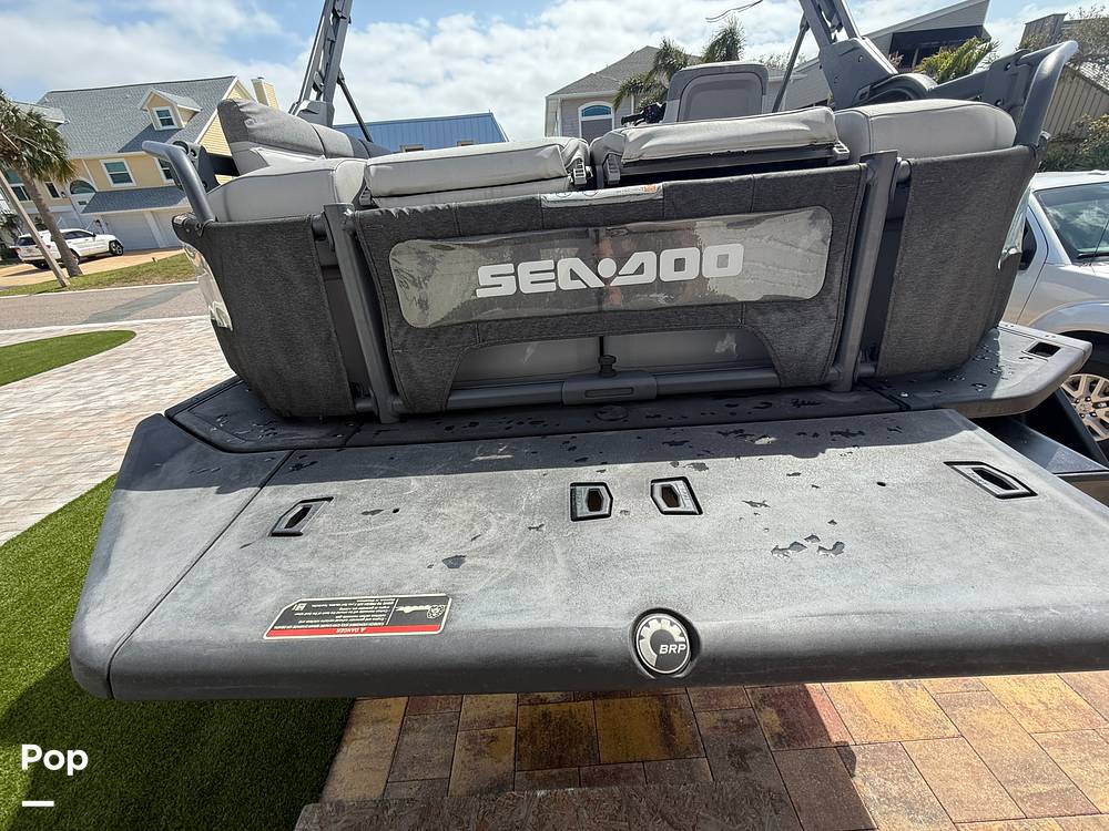 Slide: The Image of Sea-Doo Switch Cruise 21 I/O 2022 - 15227969