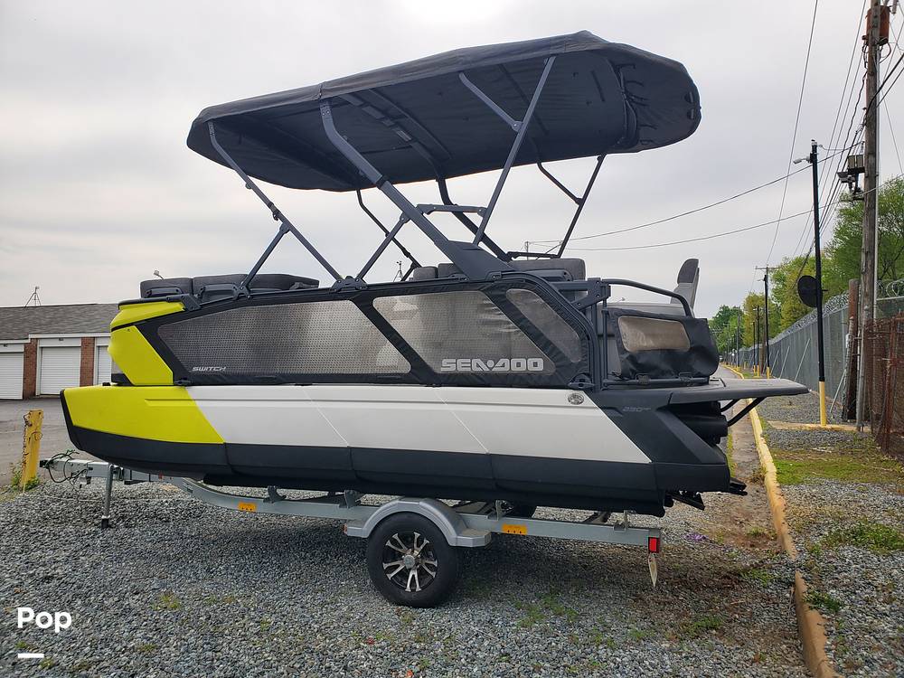 Slide: The Image of Sea-Doo Switch Sport 18 2023 - 15393055