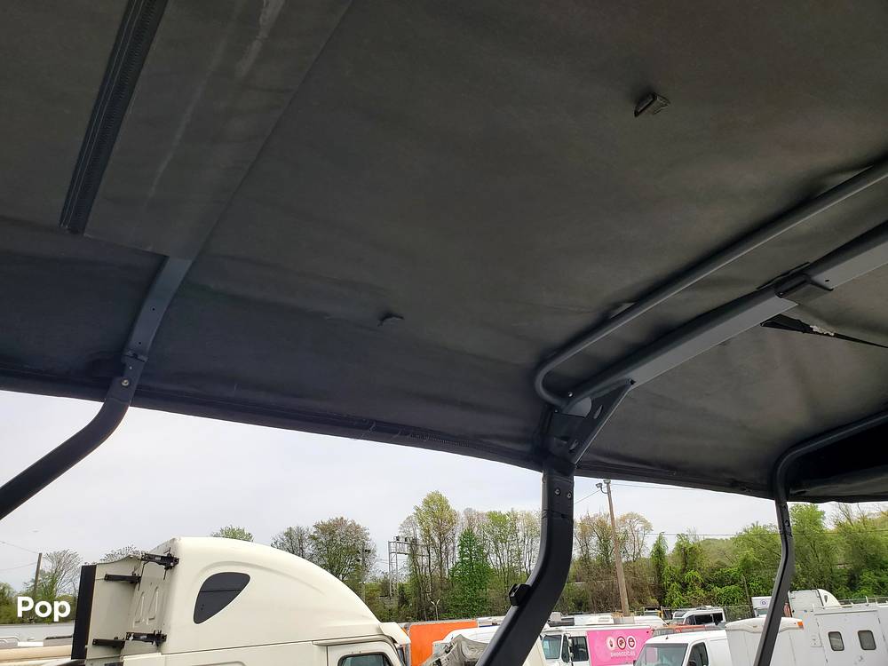 Slide: The Image of Sea-Doo Switch Sport 18 2023 - 15391403