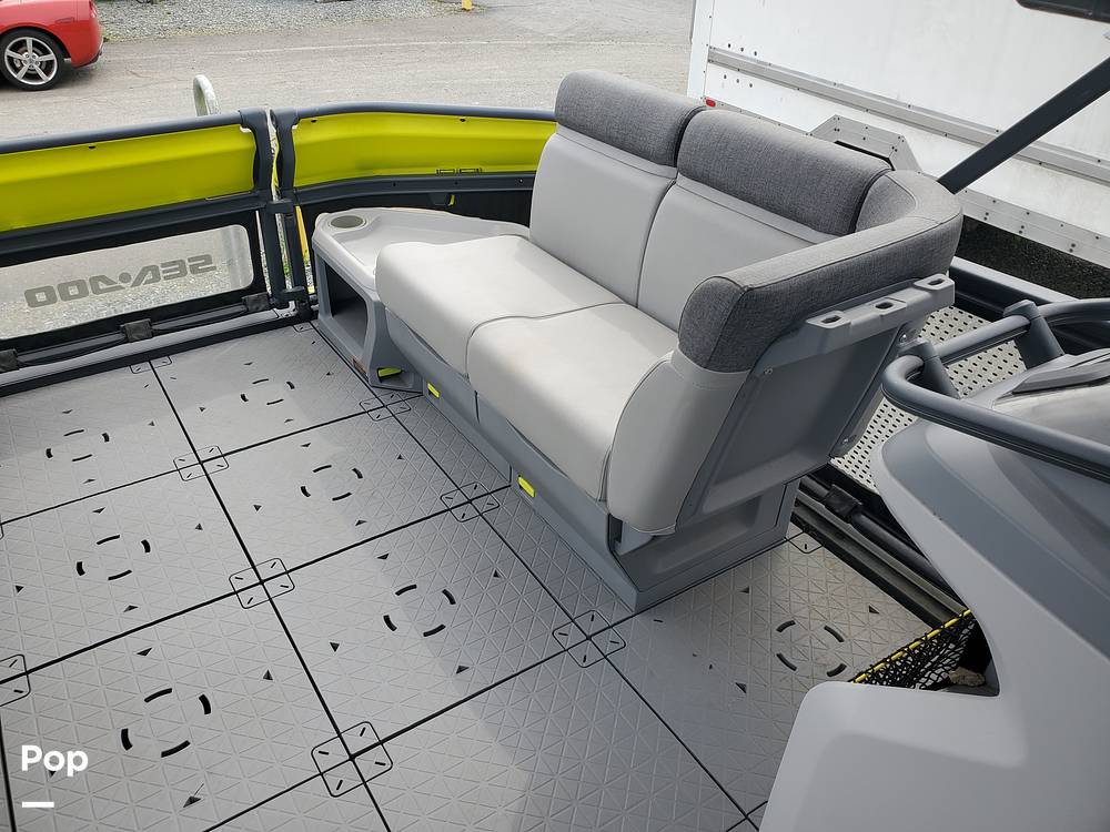 Slide: The Image of Sea-Doo Switch Sport 18 2023 - 15391405