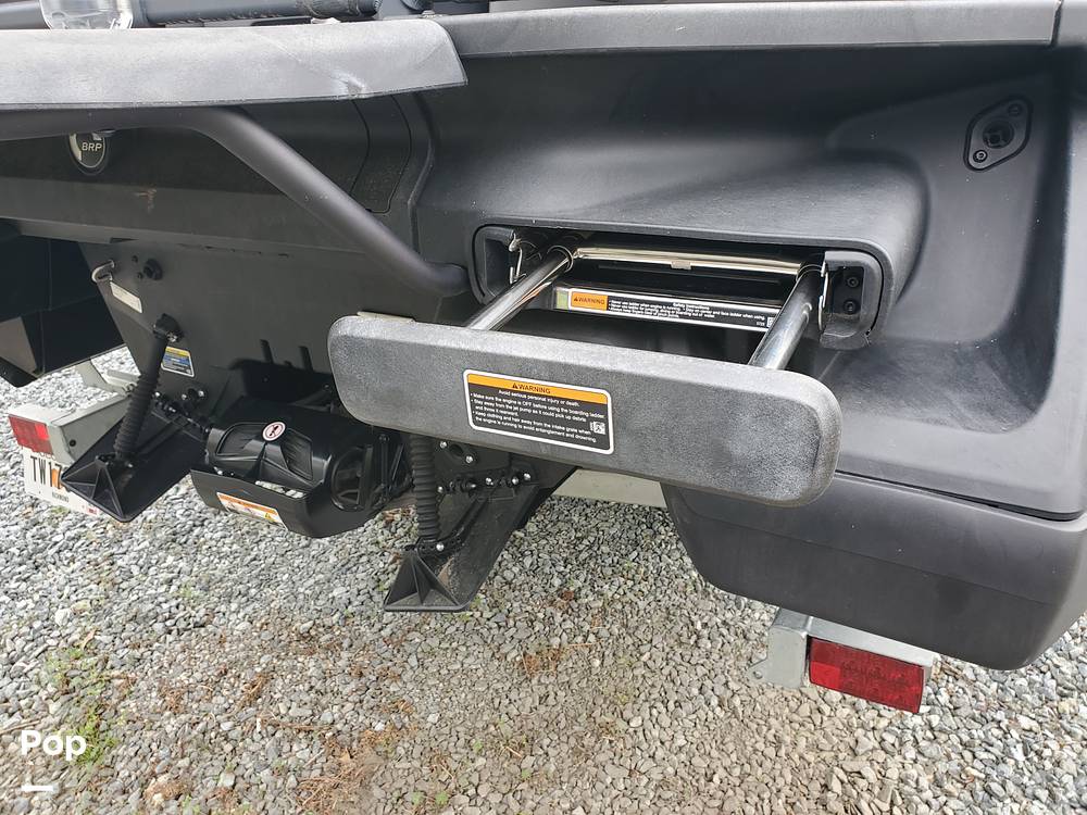 Slide: The Image of Sea-Doo Switch Sport 18 2023 - 15391386