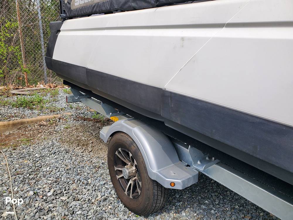 Slide: The Image of Sea-Doo Switch Sport 18 2023 - 15391366