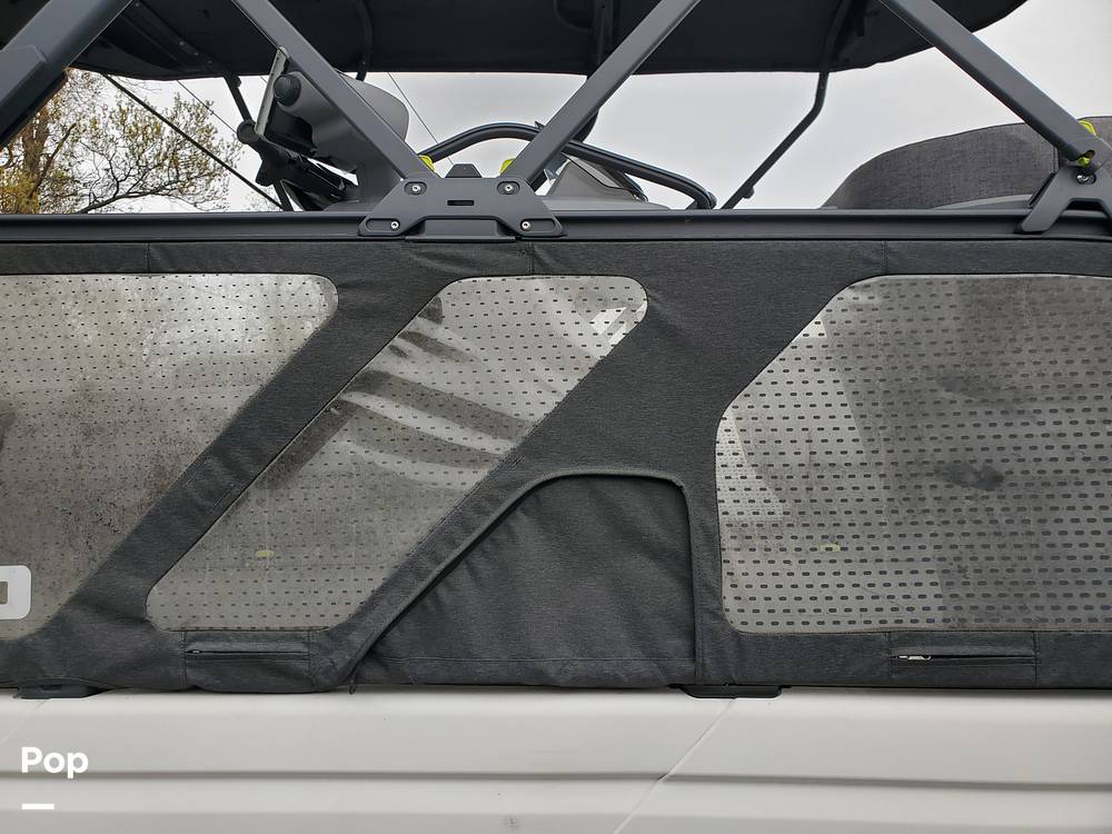 Slide: The Image of Sea-Doo Switch Sport 18 2023 - 15391388