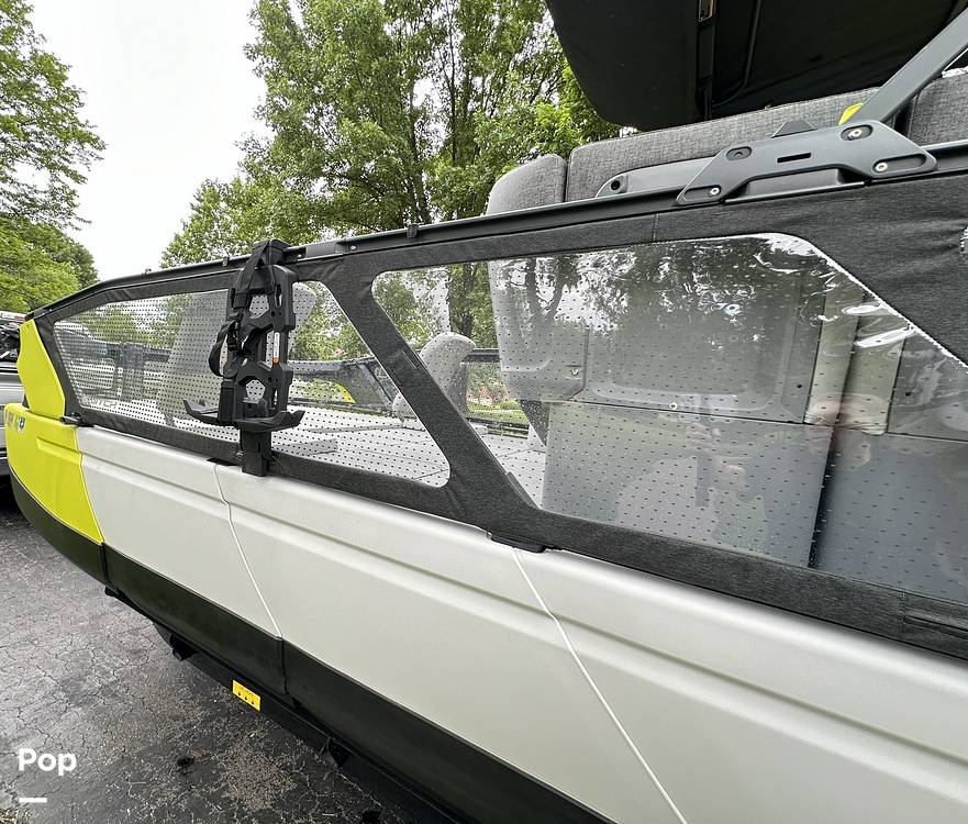 Slide: The Image of Sea-Doo Switch Sport 21 2022 - 14347052