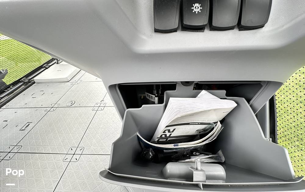 Slide: The Image of Sea-Doo Switch Sport 21 2022 - 14347086