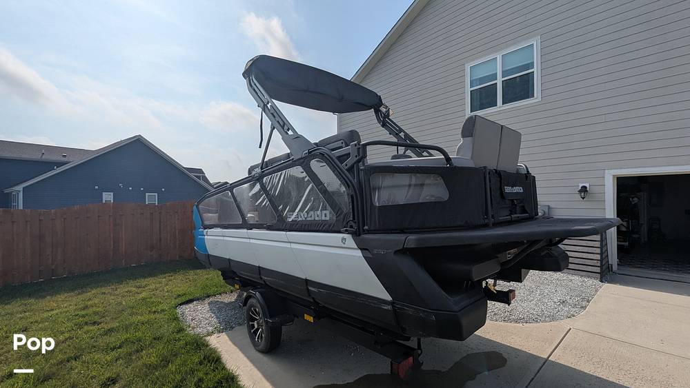 Slide: The Image of Sea-Doo Switch Sport 21 2022 - 15705989