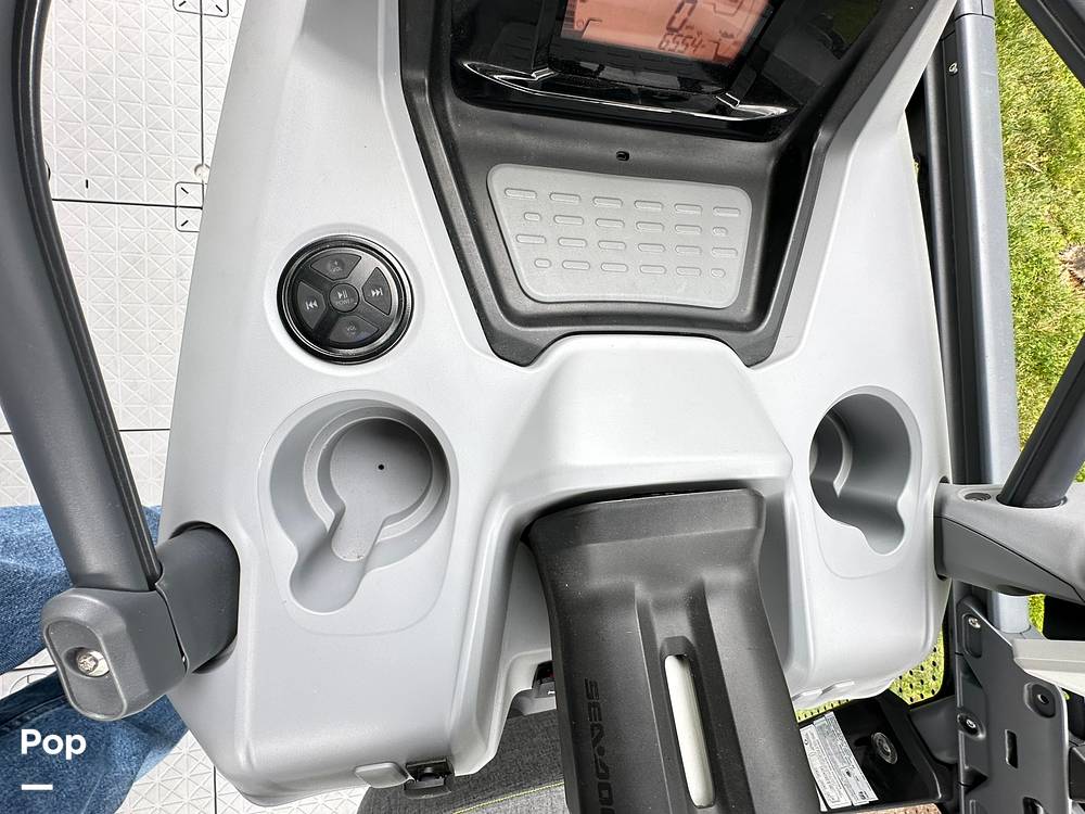 Slide: The Image of Sea-Doo Switch Sport 21 2022 - 14347112