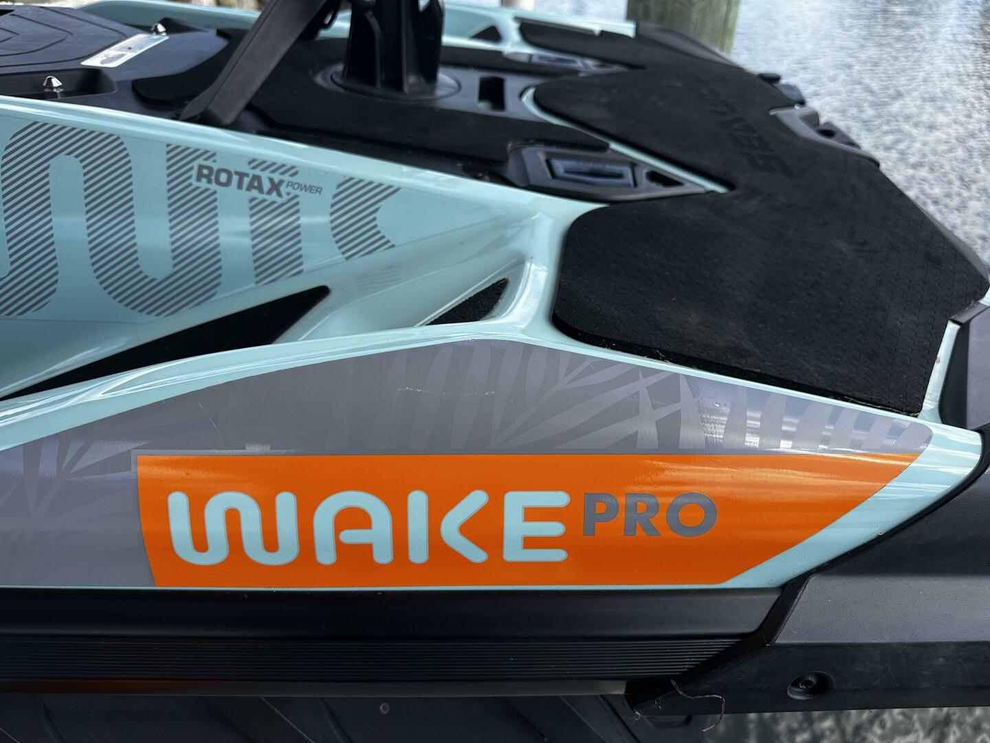 Slide: The Image of Sea-Doo Wake Pro 230 2022 - 5238217