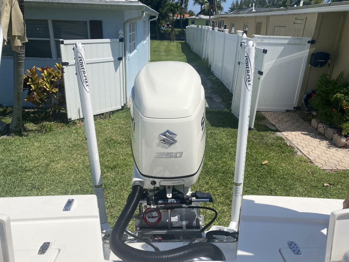 Slide: The Image of Sea Born FX24 Bay 2020 - 4371687