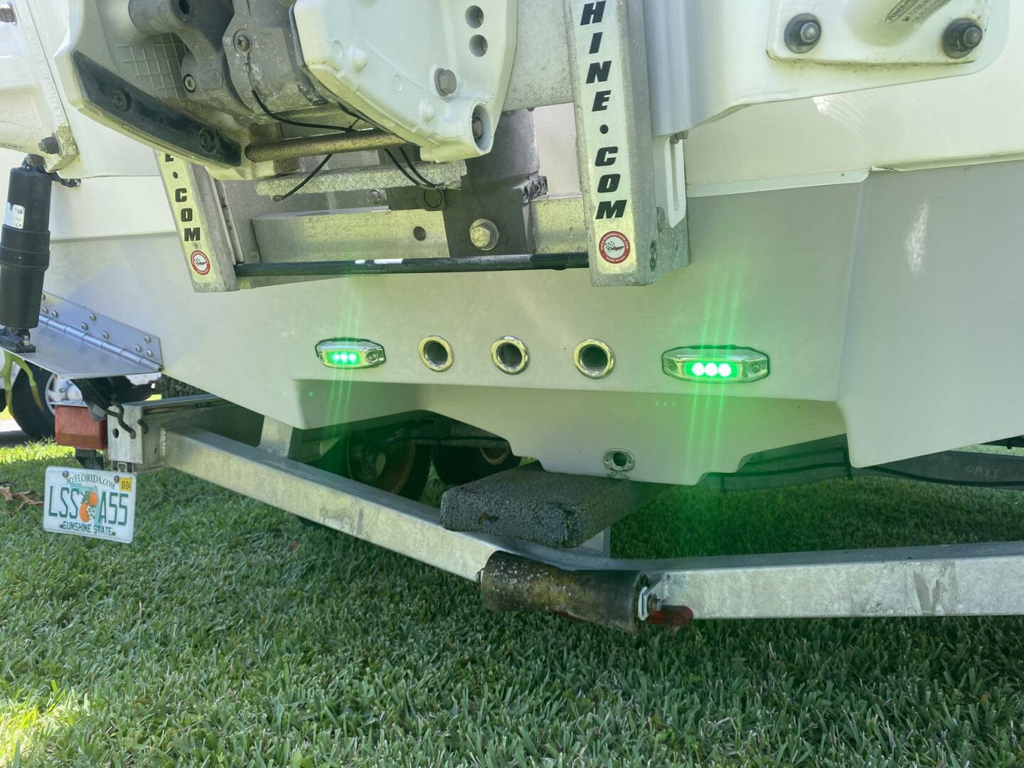 Slide: The Image of Sea Born FX24 Bay 2020 - 4371689