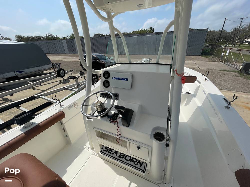 Slide: The Image of Steering Wheel/gps/plotter - 15312886