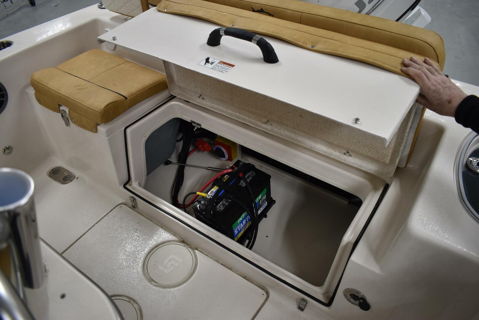 Slide: The Image of Sea Chaser 20HFC 2023 - 5097716