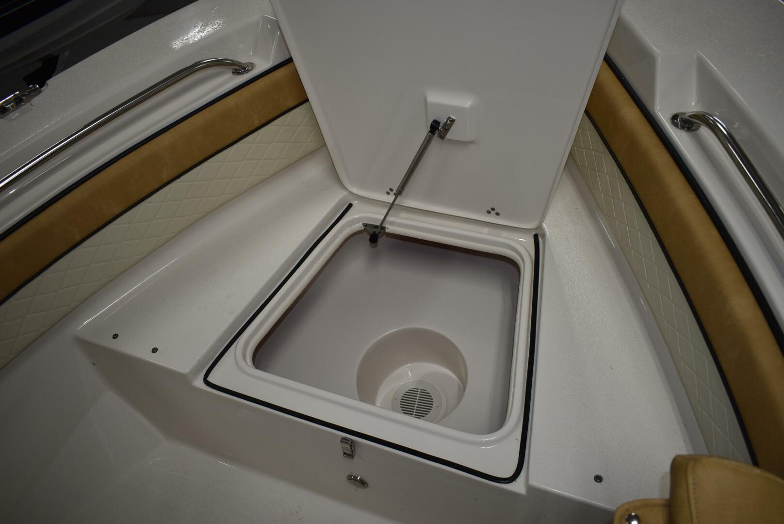 Slide: The Image of Sea Chaser 20HFC 2023 - 5097847