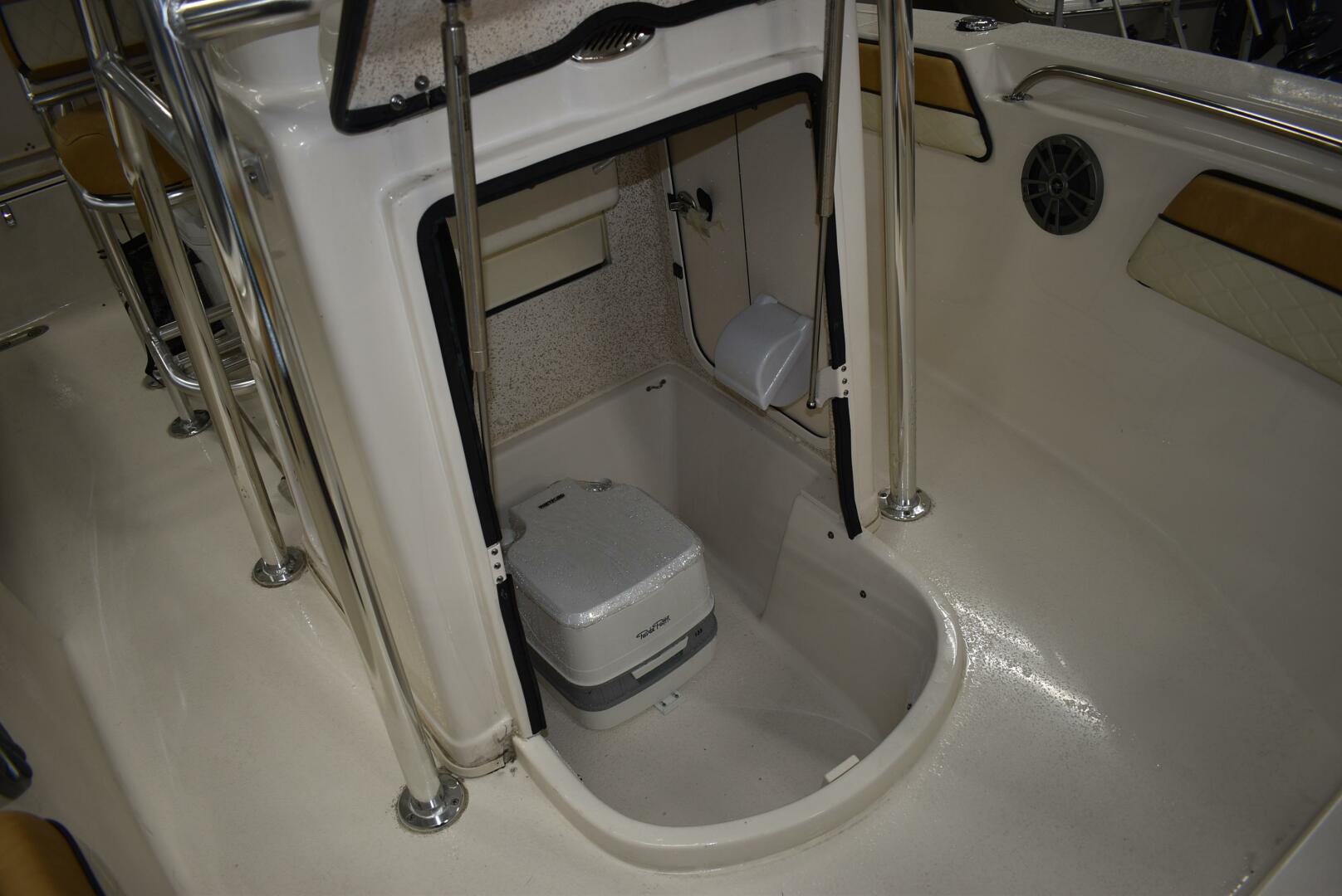 Slide: The Image of Sea Chaser 20HFC 2023 - 5097850