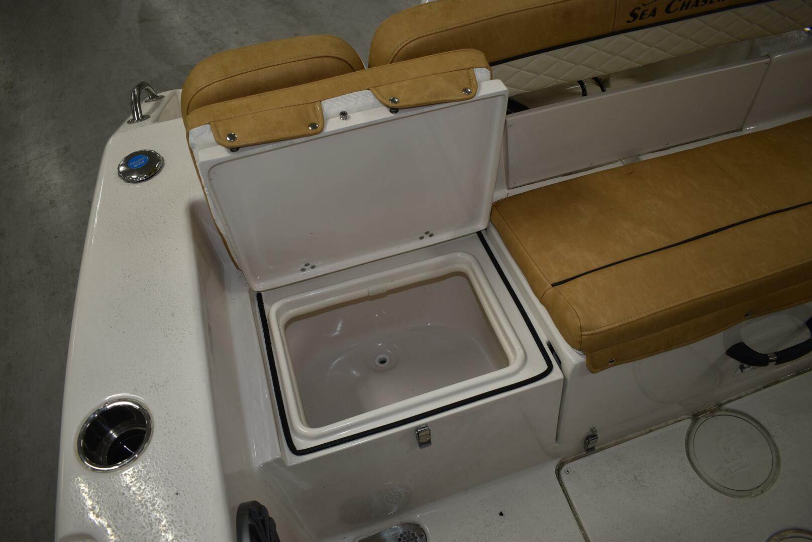Slide: The Image of Sea Chaser 20HFC 2023 - 5097854
