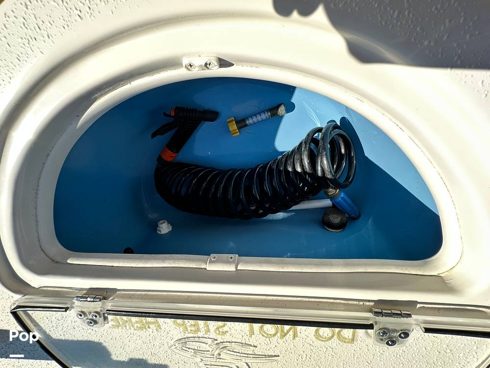 Slide: The Image of Sea Chaser 21LX 2021 - 14855942