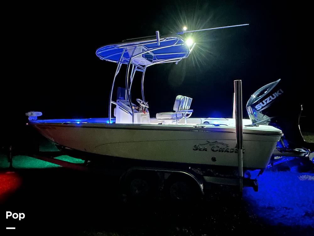 Slide: The Image of Sea Chaser 21LX 2021 - 14855903