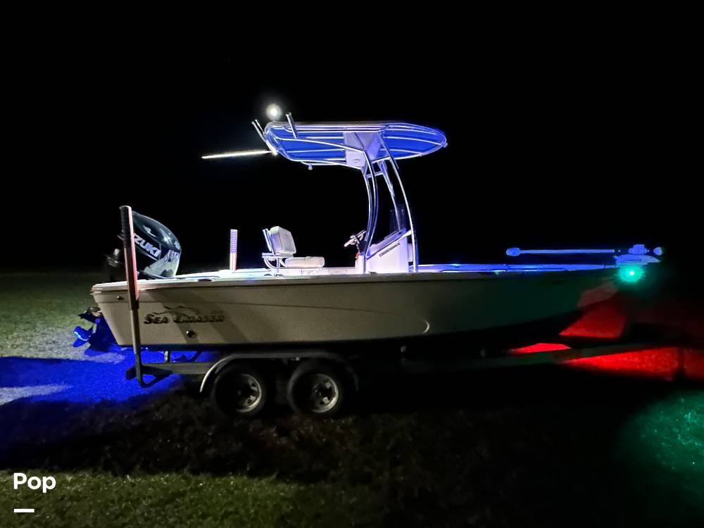 Slide: The Image of Sea Chaser 21LX 2021 - 14855904