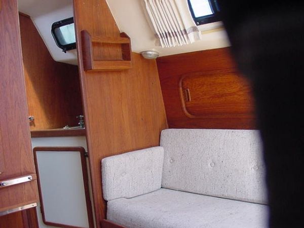 Slide: The Image of seafarer 1983 - 4