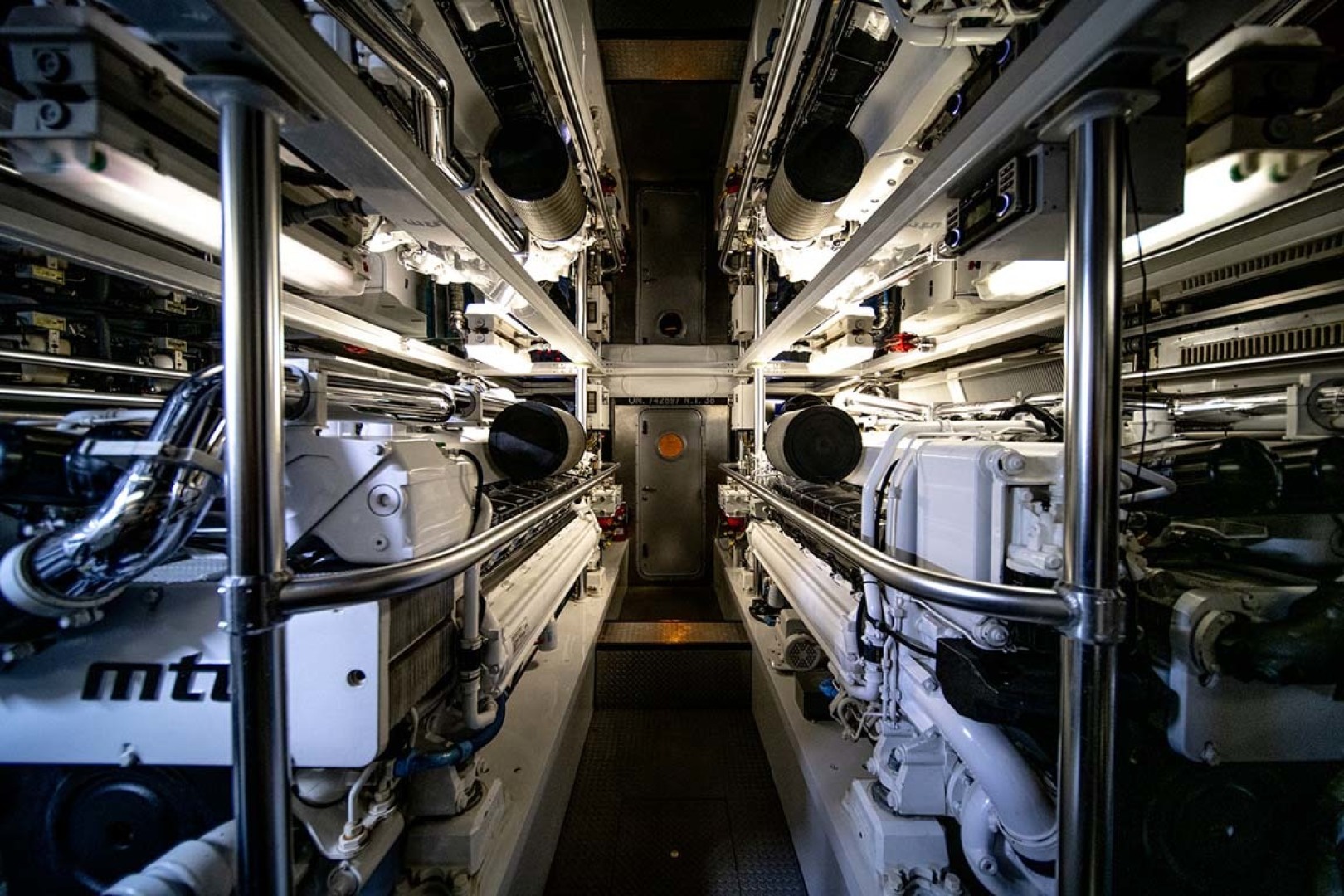 Slide: The Image of Sea Force IX Sportfish 2010 - 1477404