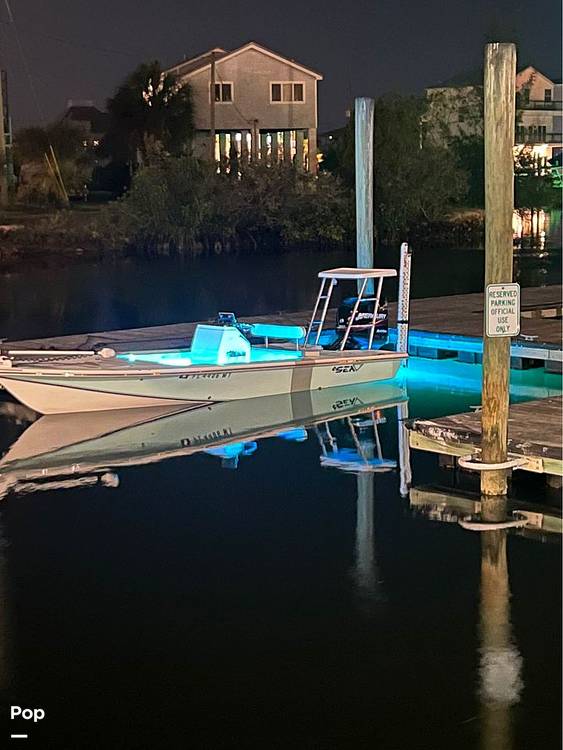 Slide: The Image of Underwater Lights - 13697283