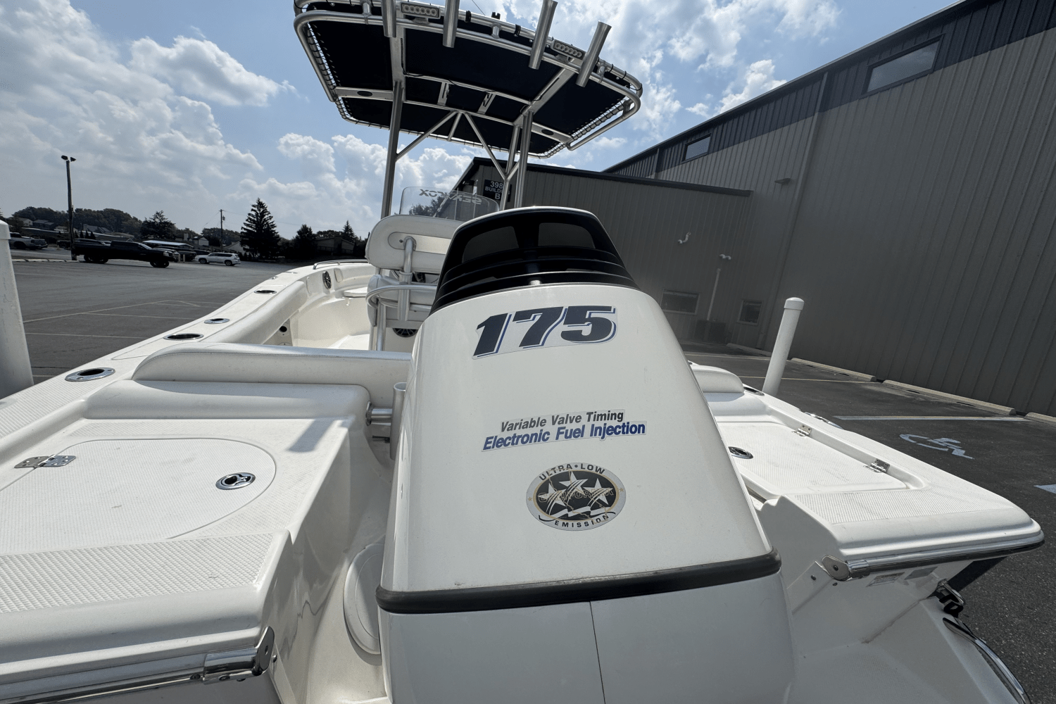 Slide: The Image of Sea Fox 209 COMMANDER CC 2014 - 8