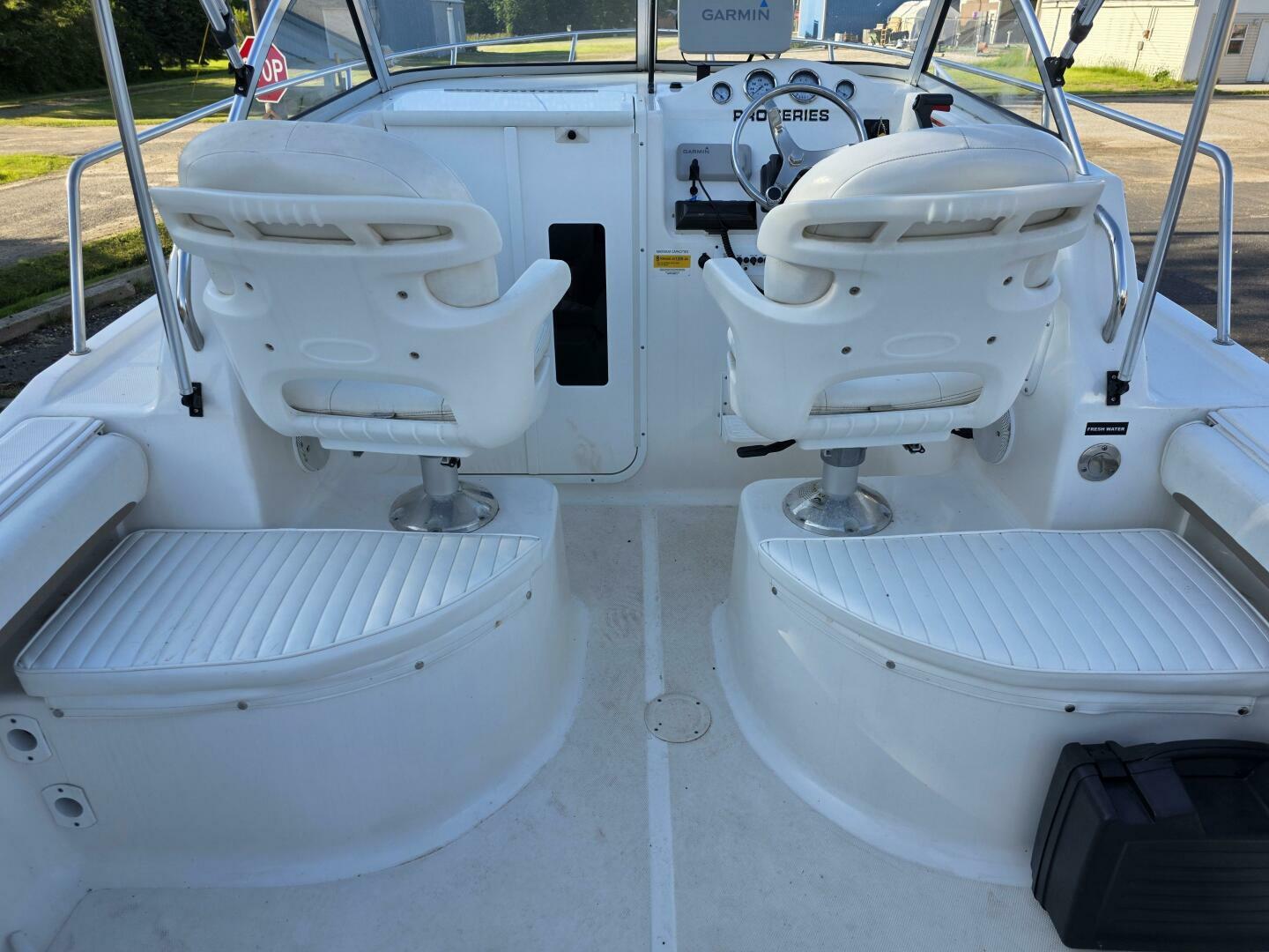 Slide: The Image of Sea Fox 216 WA 2009 - 5507720