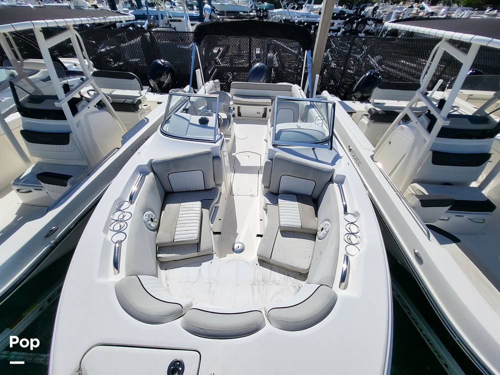 Slide: The Image of Sea Fox 226 Traveler 2020 - 14885326