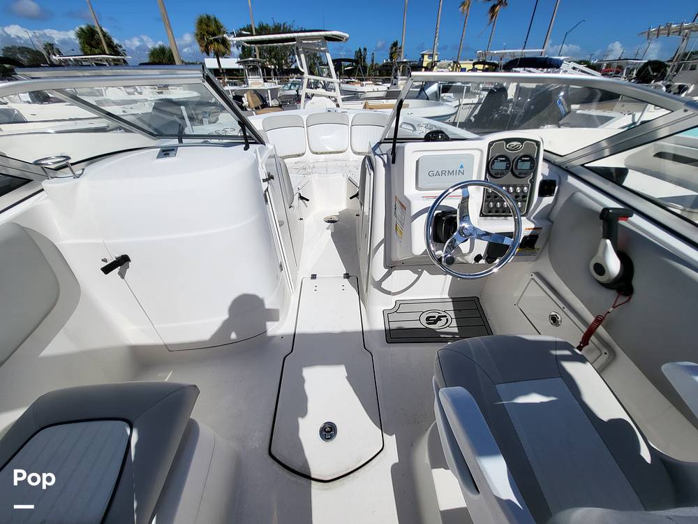 Slide: The Image of Sea Fox 226 Traveler 2020 - 14885246