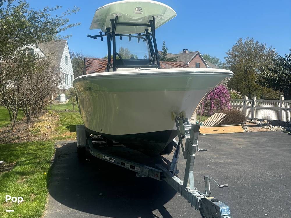 Slide: The Image of Sea Fox 228 Commander 2020 - 1