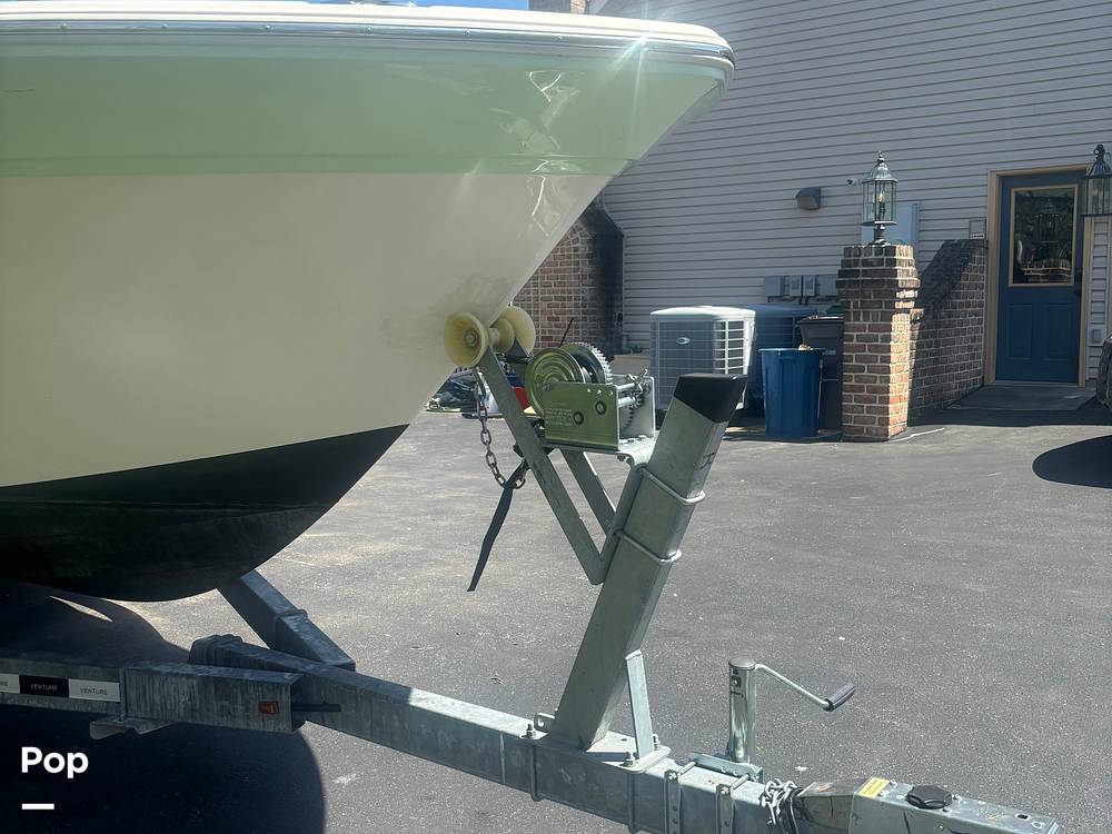 Slide: The Image of Sea Fox 228 Commander 2020 - 3