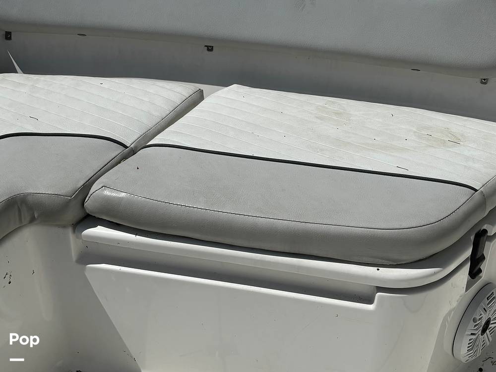 Slide: The Image of Sea Fox 228 Commander 2020 - 32