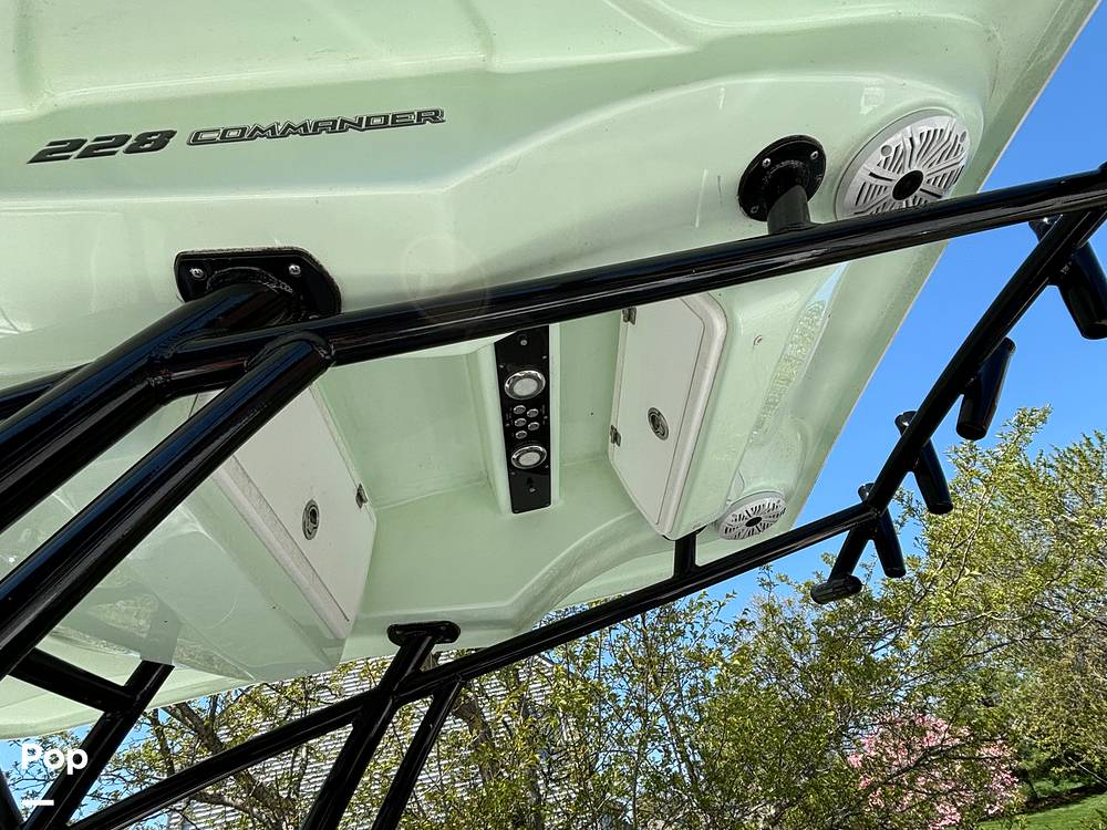 Slide: The Image of Sea Fox 228 Commander 2020 - 45