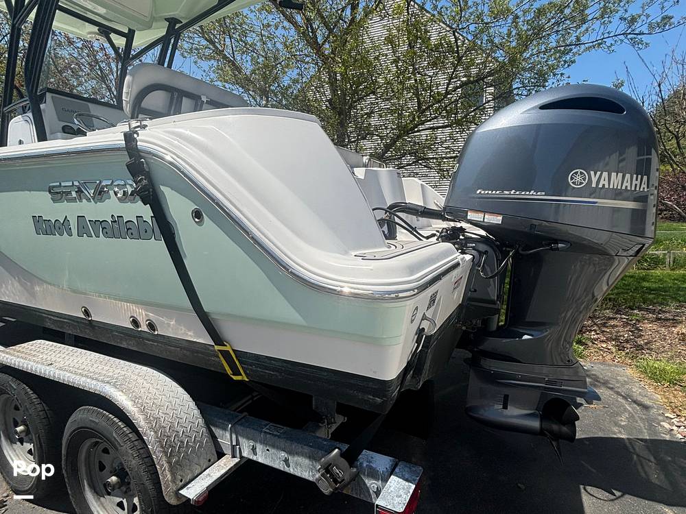 Slide: The Image of Sea Fox 228 Commander 2020 - 8