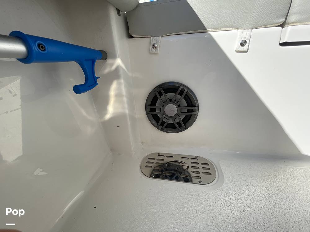 Slide: The Image of Exterior Speakers - 14973980