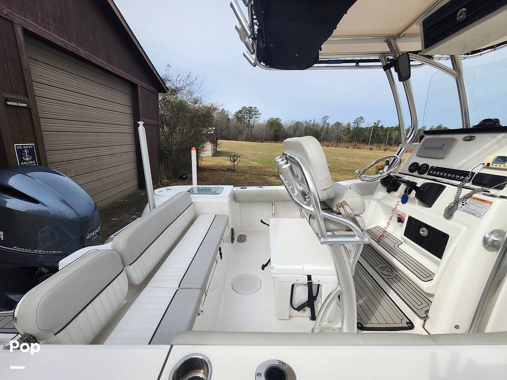 Slide: The Image of Sea Fox 228 Commander 2021 - 21