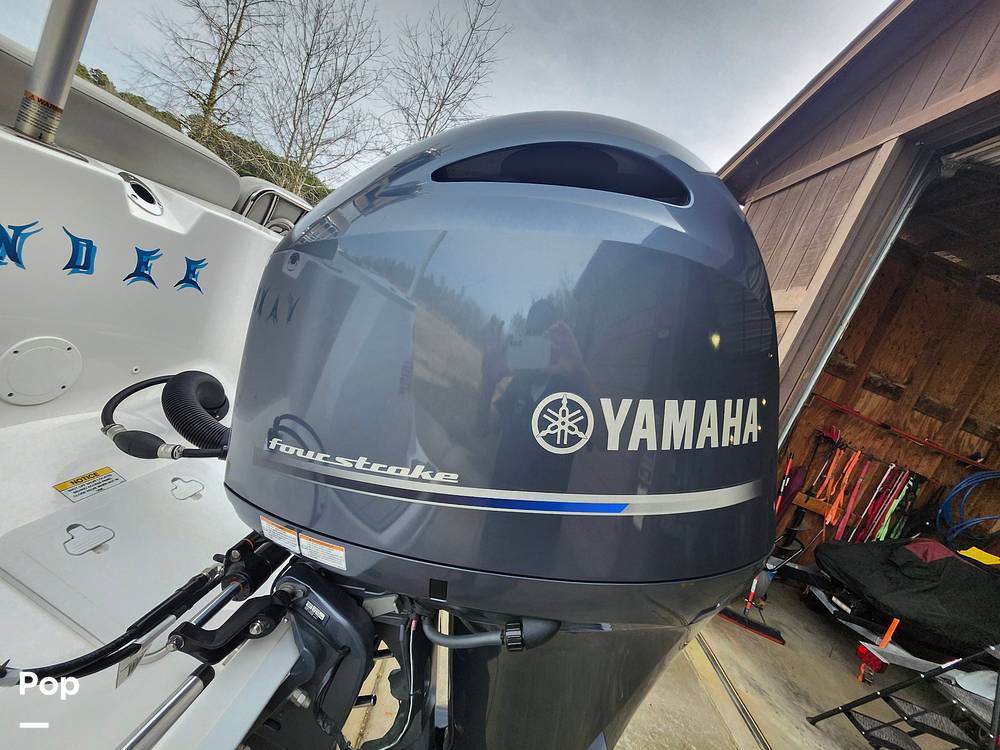 Slide: The Image of Sea Fox 228 Commander 2021 - 30