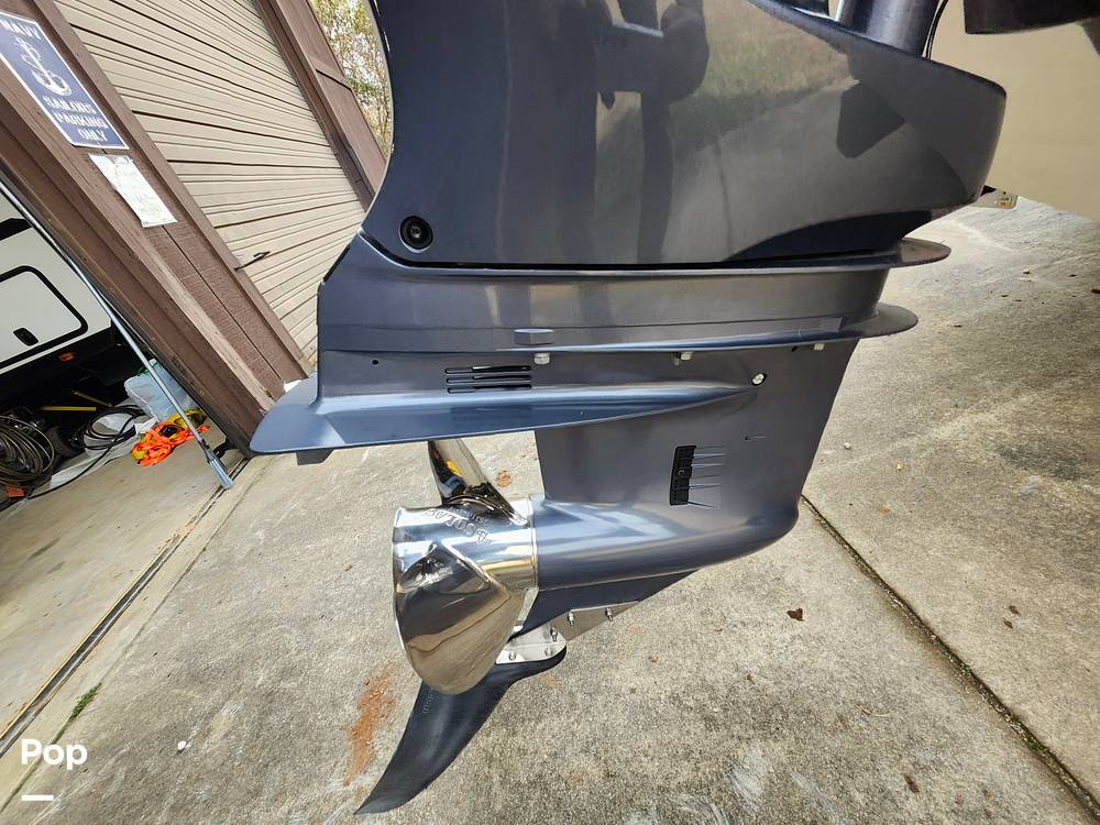 Slide: The Image of Sea Fox 228 Commander 2021 - 34