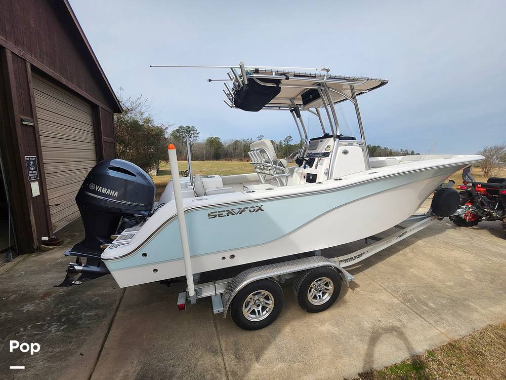 Slide: The Image of Sea Fox 228 Commander 2021 - 4