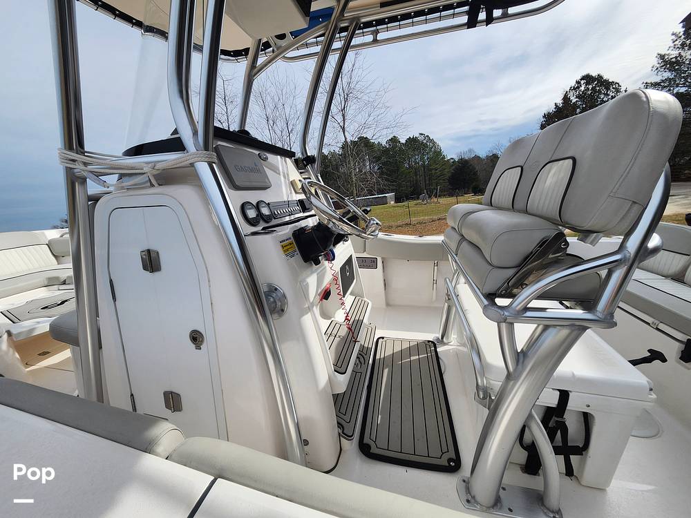 Slide: The Image of Sea Fox 228 Commander 2021 - 41