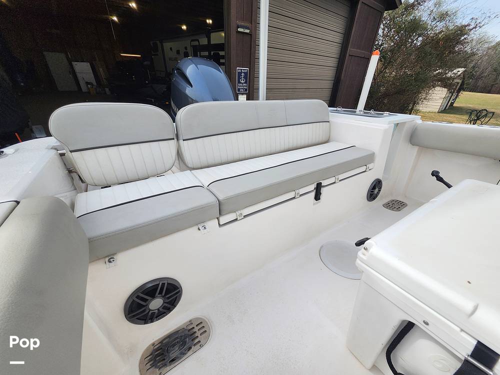 Slide: The Image of Sea Fox 228 Commander 2021 - 5