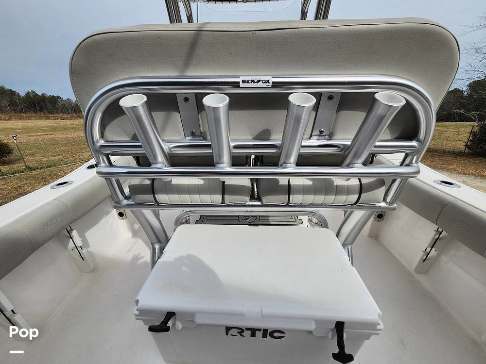Slide: The Image of Sea Fox 228 Commander 2021 - 53