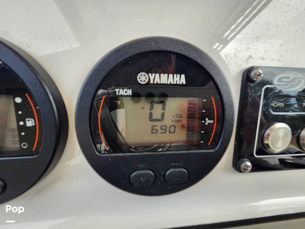Slide: The Image of Sea Fox 228 Commander 2021 - 61