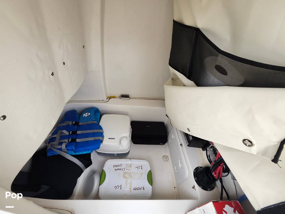 Slide: The Image of Sea Fox 228 Commander 2021 - 65