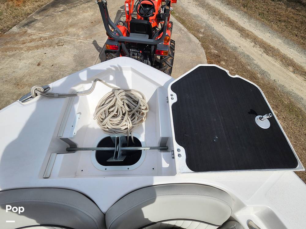 Slide: The Image of Sea Fox 228 Commander 2021 - 76