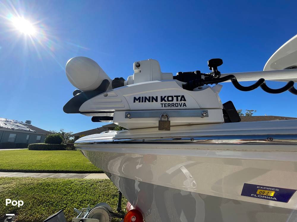 Slide: The Image of Sea Fox 228 Commander 2021 - 14974085