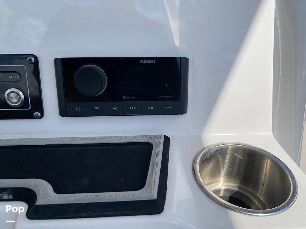 Slide: The Image of Sea Fox 228 Commander 2022 - 14262621