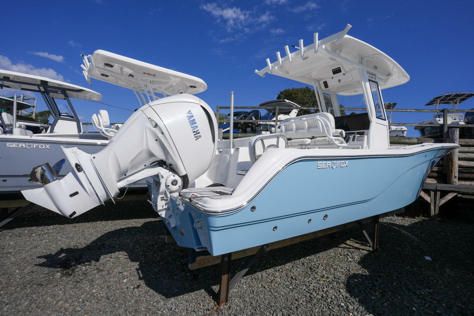 Slide: The Image of Sea Fox 248 Commander 2025 - 0