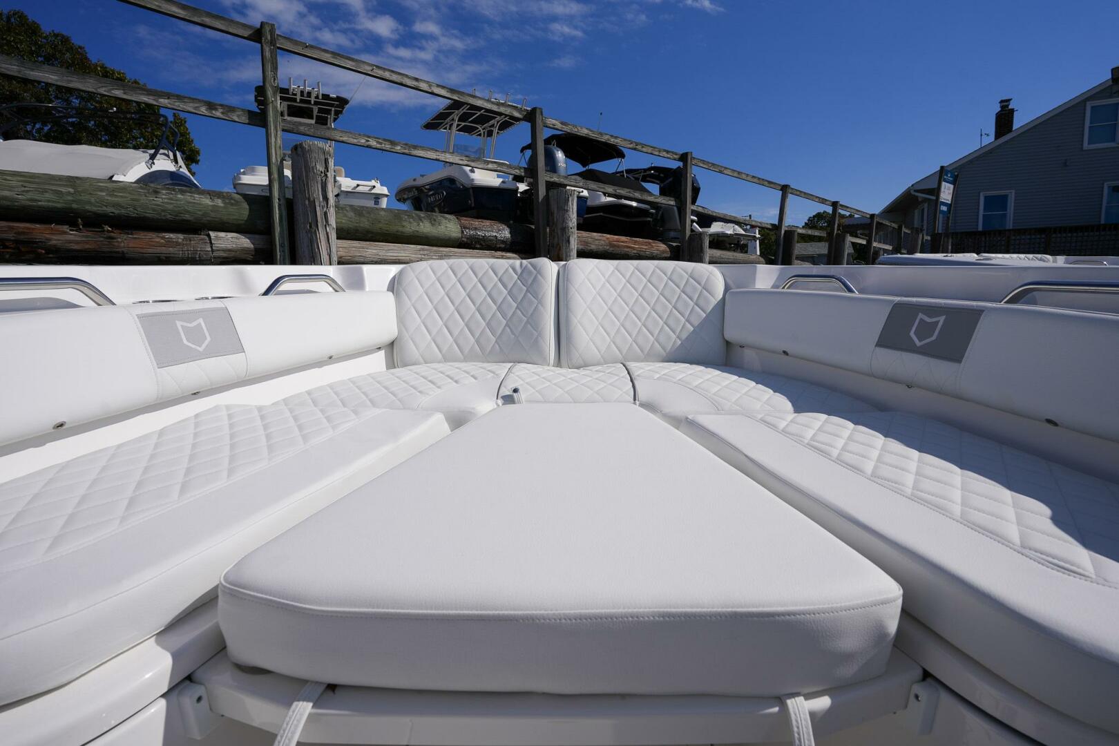 Slide: The Image of Sea Fox 248 Commander 2025 - 13