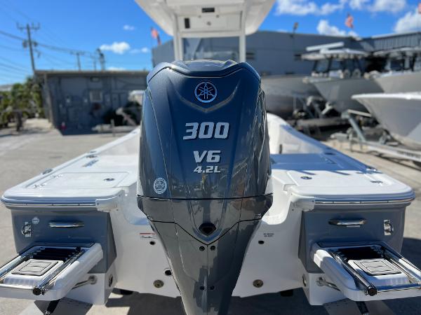 Slide: The Image of 2024 Sea Fox 251 Bay Fox with Yamaha 300 V6 4.2L outboard engine. - 34